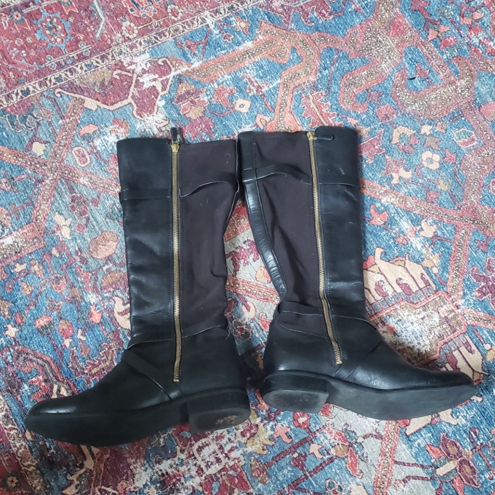 Cole Haan  Dorian black leather size 8.5 B - Picture 2 of 4